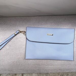 Bag/Purse: Brand New wristlet blue purse